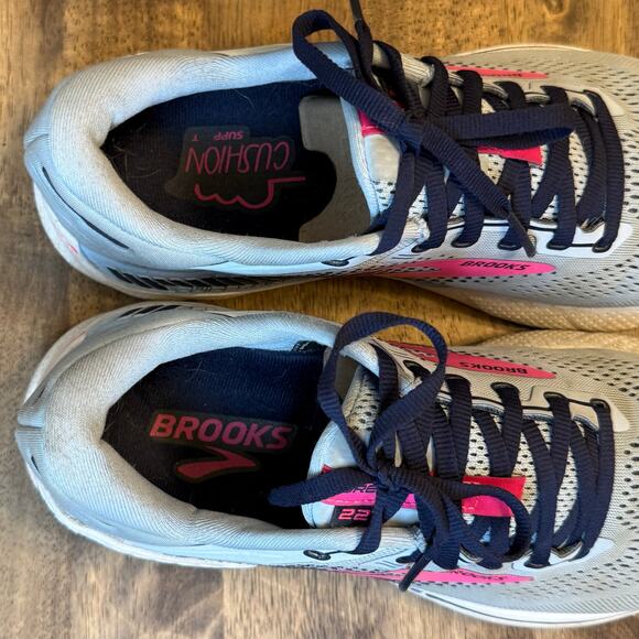 Brooks Adrenaline GTS 22 Shoe Stability Running Walking Gray Women’s Size 9.5B - Picture 8 of 12